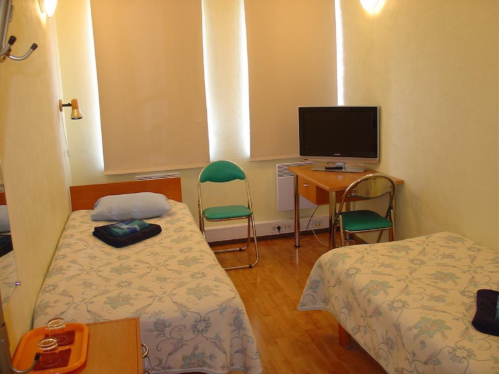 Kuressaare Airport Guest House Quarto foto